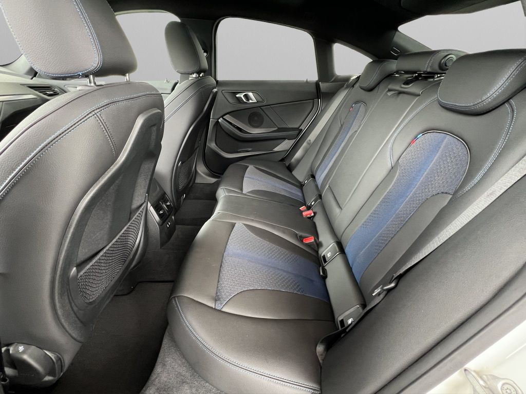 BMW 218 Gran Coupé 2024