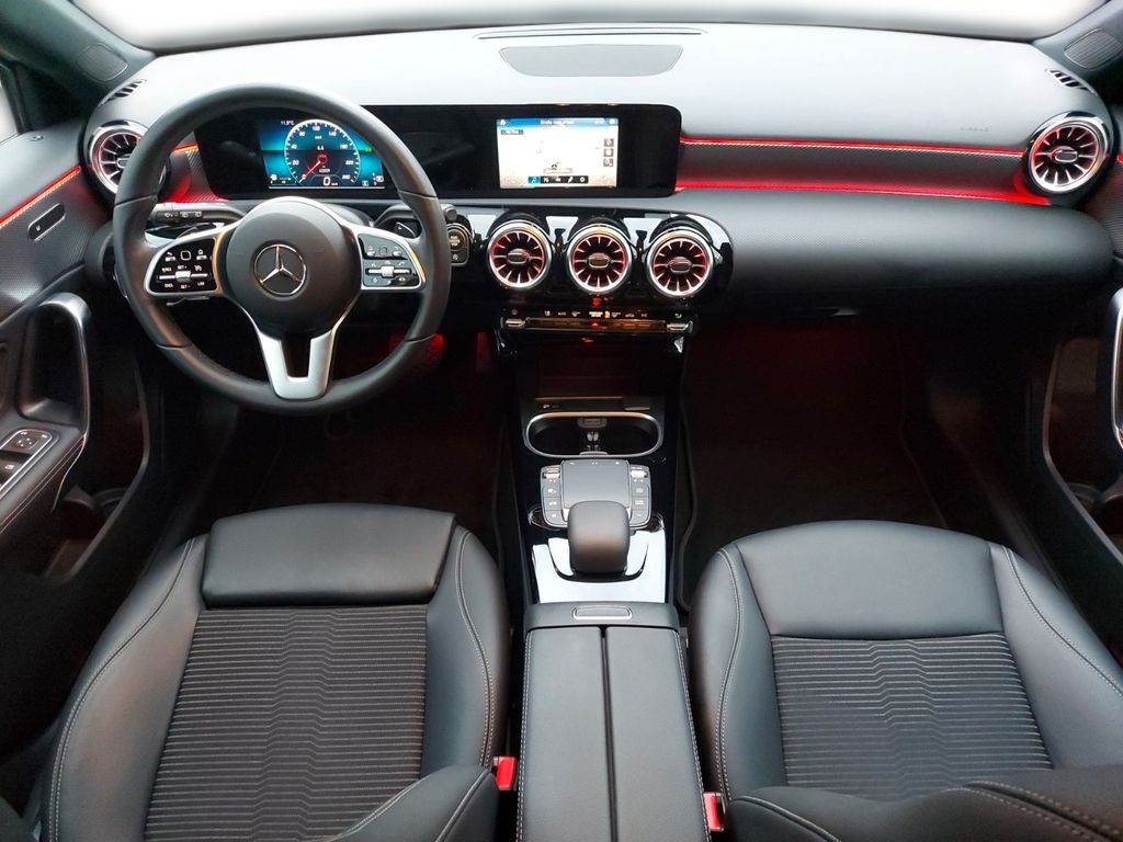 Mercedes-Benz A 200 2022
