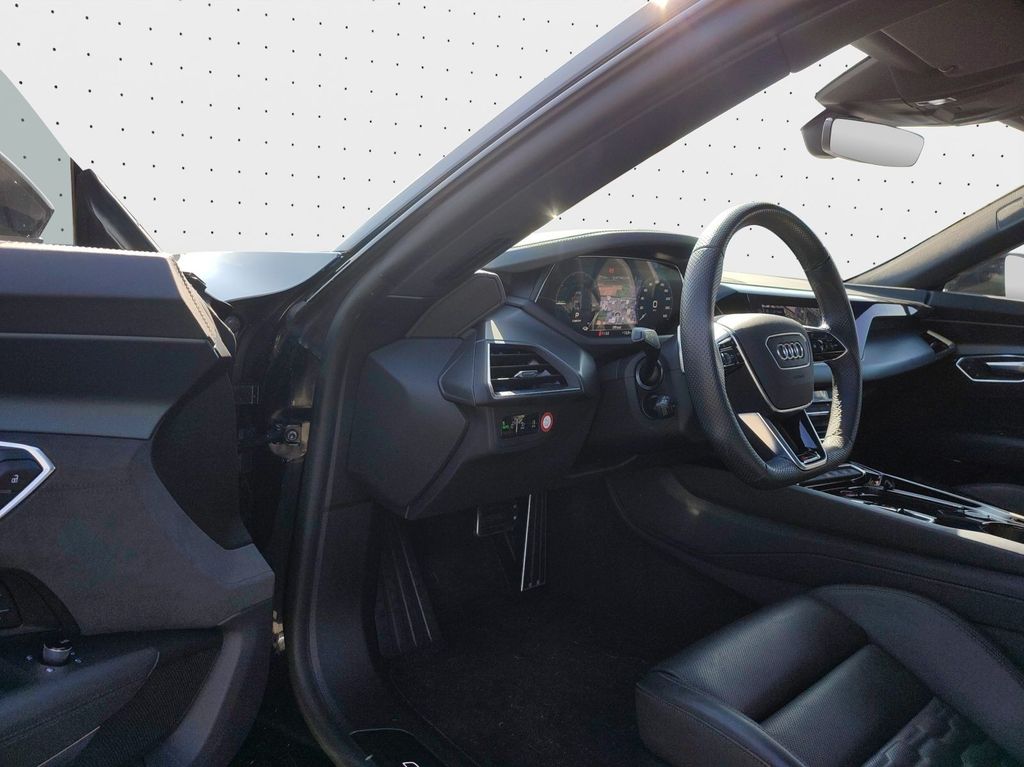 Audi RS e-tron GT 2023