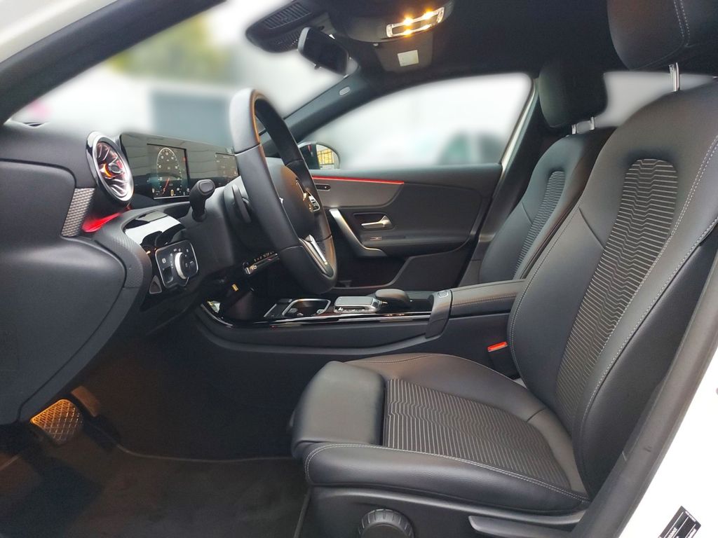Mercedes-Benz A 200 2022
