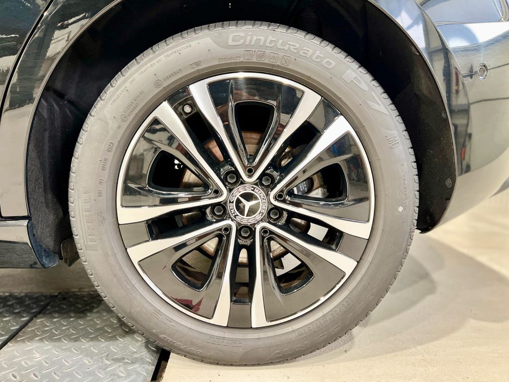 Mercedes-Benz A 180 2023