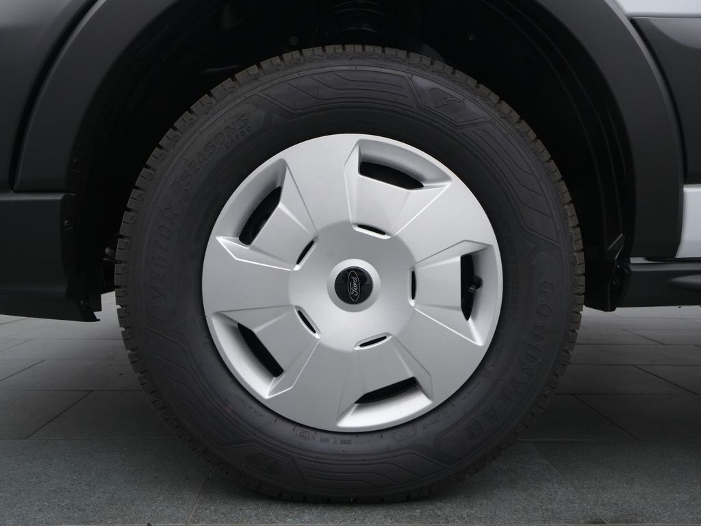 Ford Transit 2025