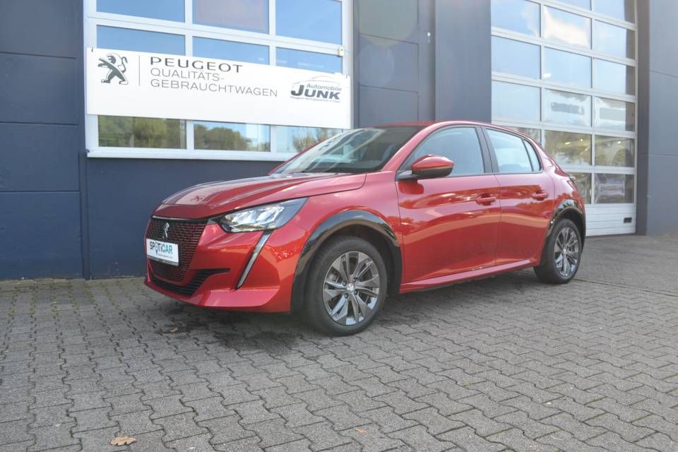 Peugeot e-208 2021