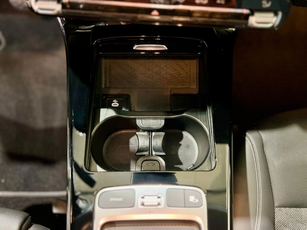 Mercedes-Benz A 180 2023