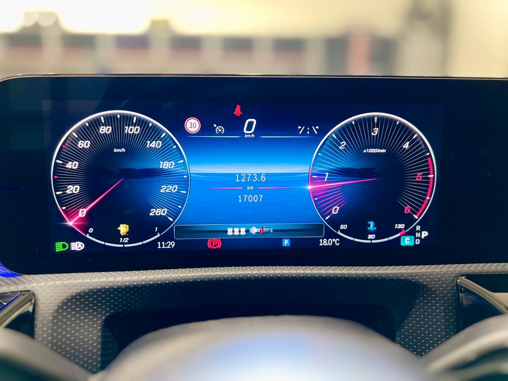 Mercedes-Benz A 180 2023