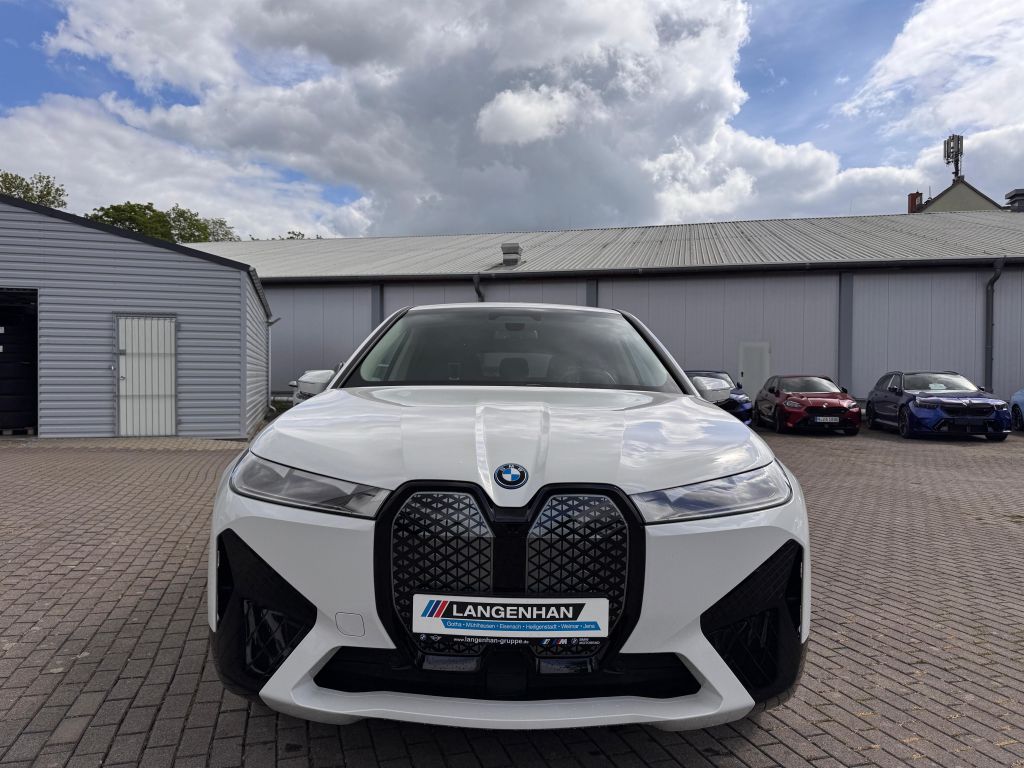 BMW iX 2022