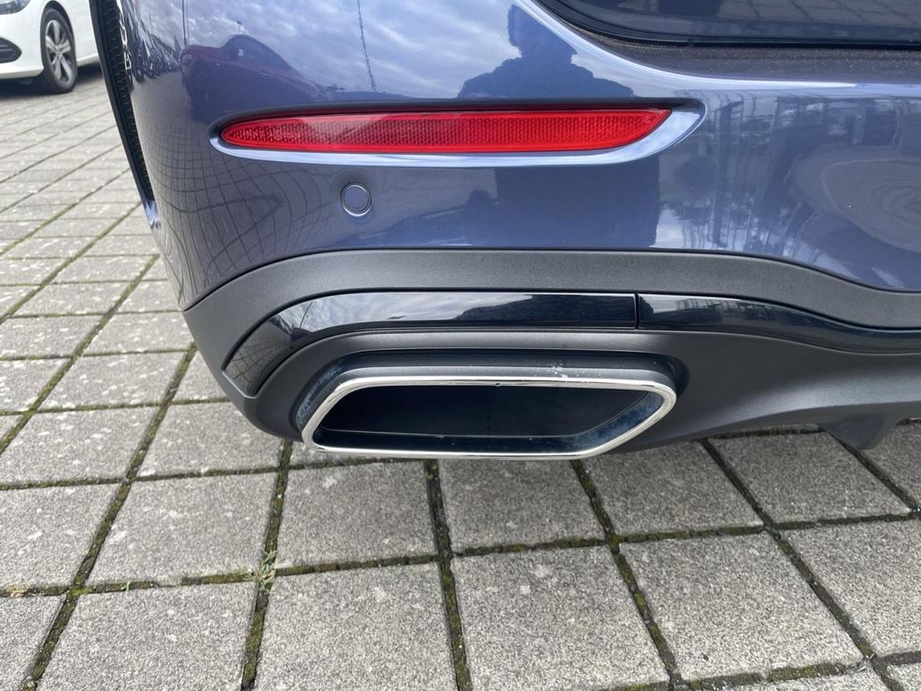 Mercedes-Benz C 300 2024