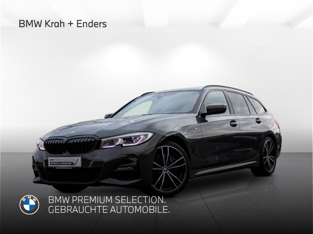 BMW 330 2022