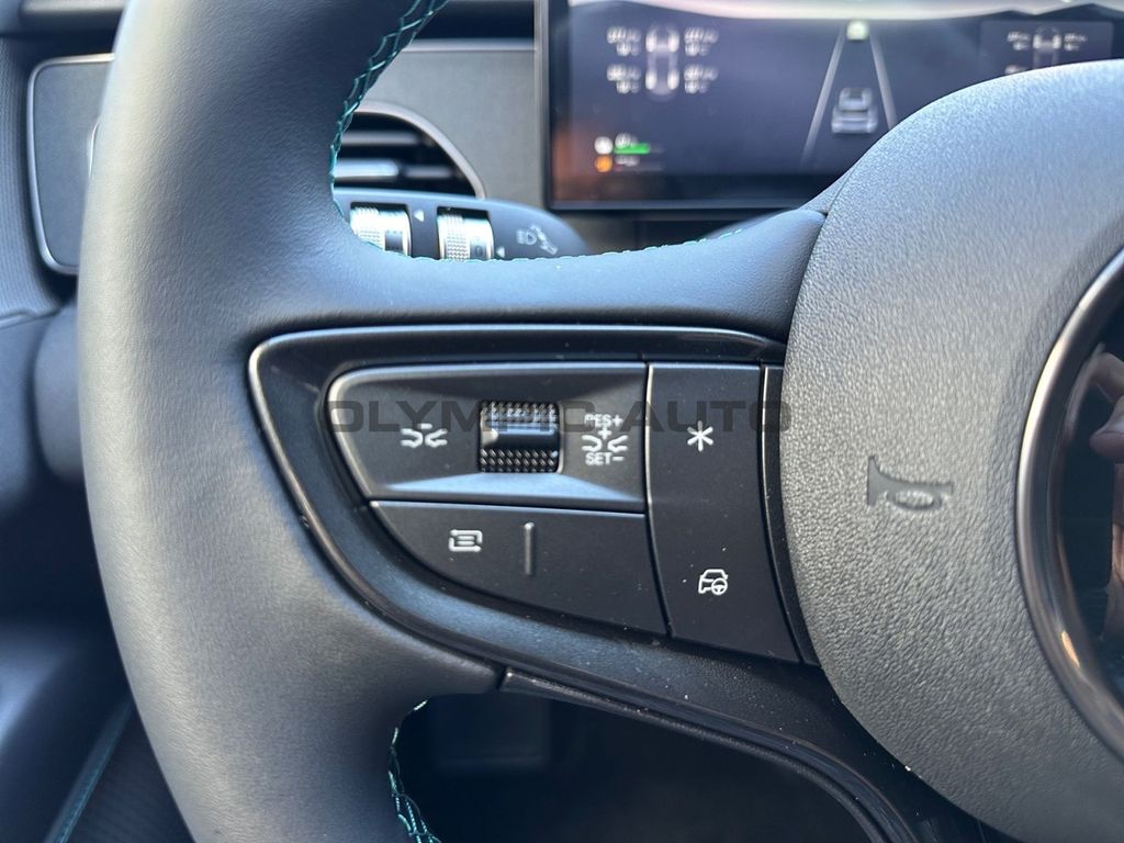 BYD SEAL 2025