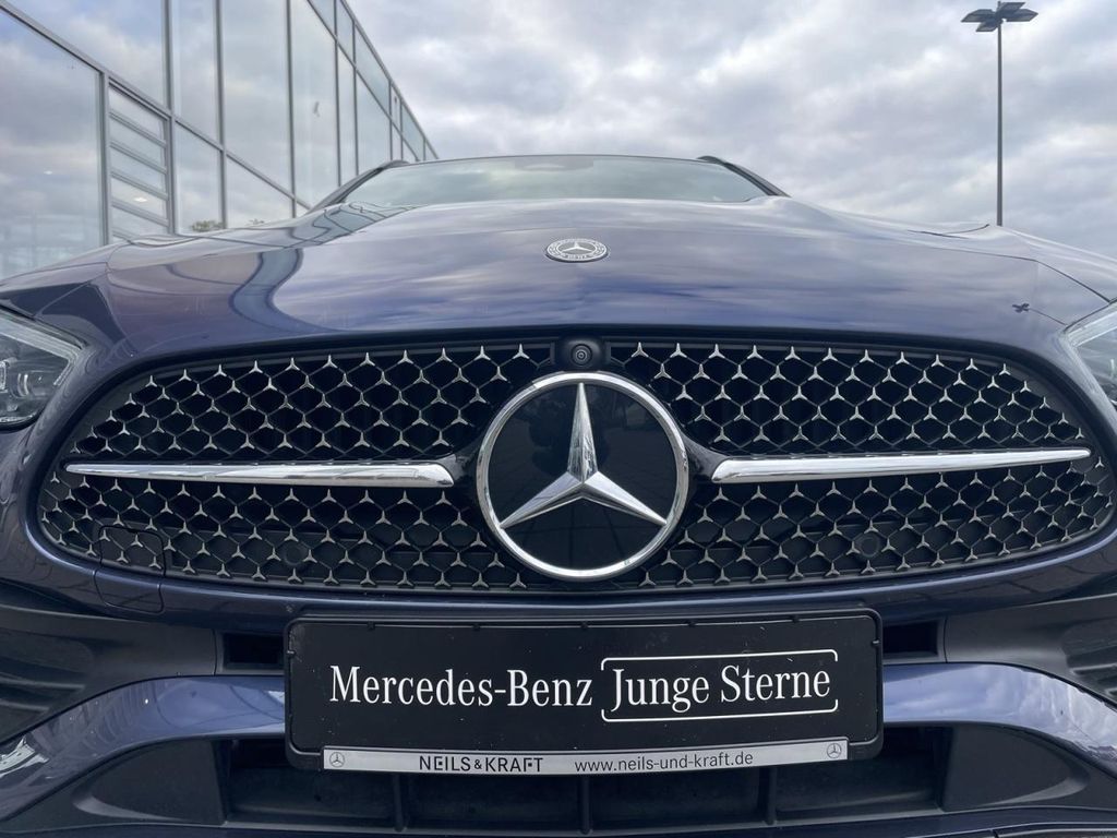 Mercedes-Benz C 300 2024