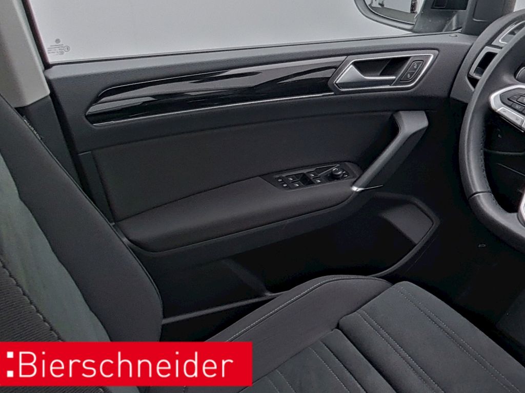 Volkswagen Touran 2025