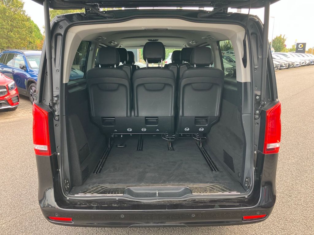 Mercedes-Benz V 300 2023