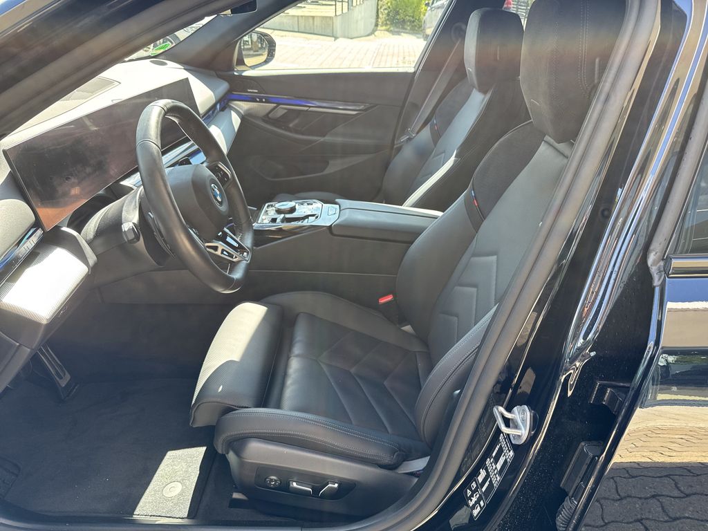 BMW 520 2025
