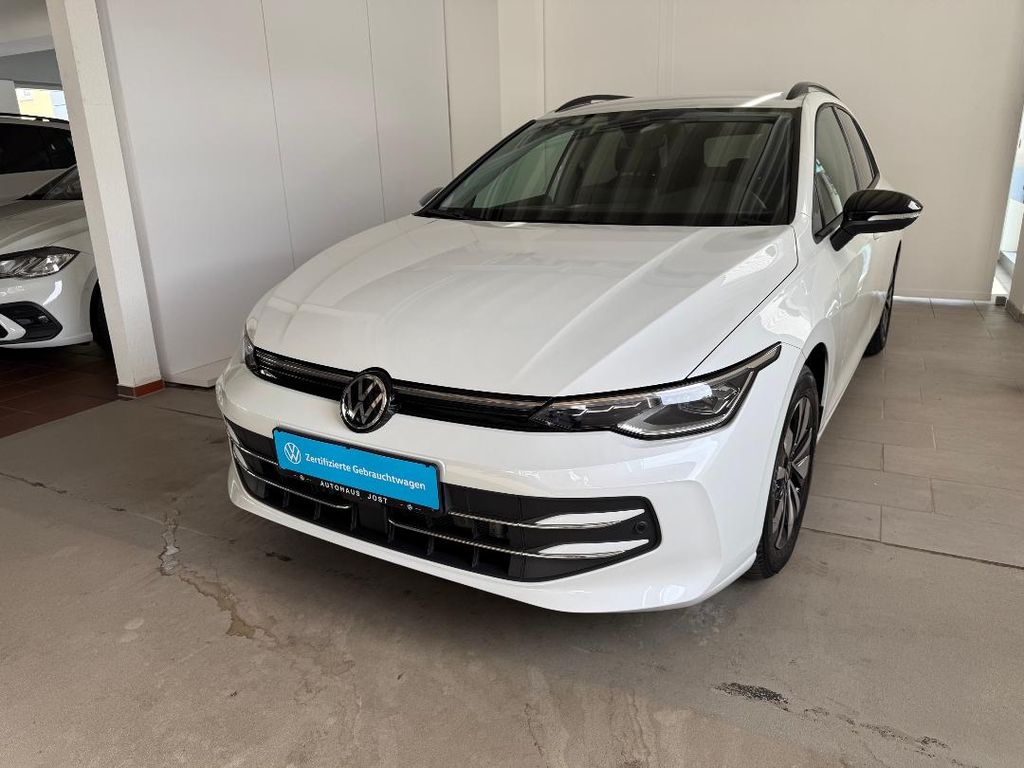 Volkswagen Golf 2025