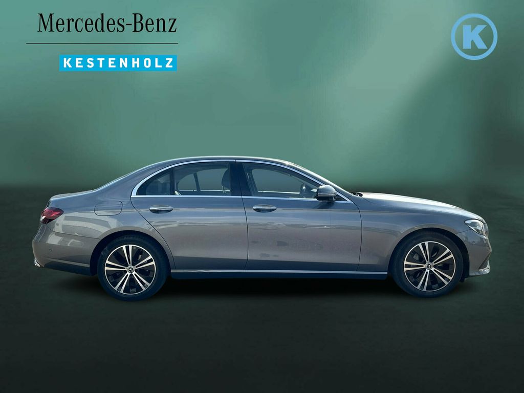 Mercedes-Benz E 300 2022