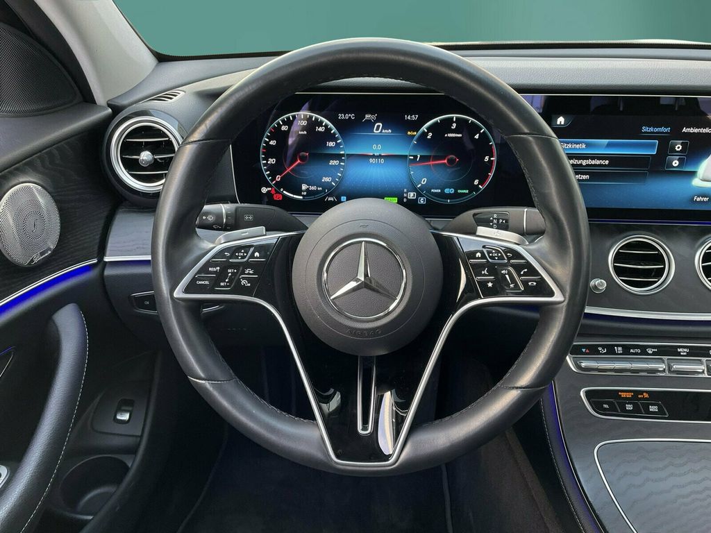 Mercedes-Benz E 300 2022