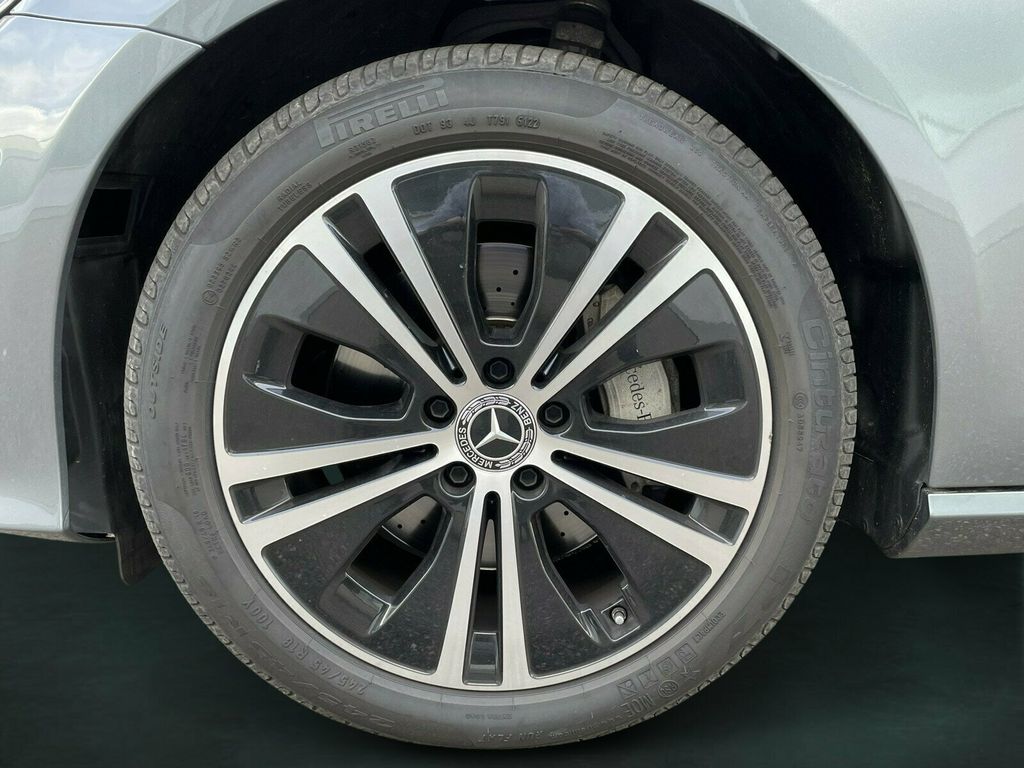 Mercedes-Benz E 300 2022