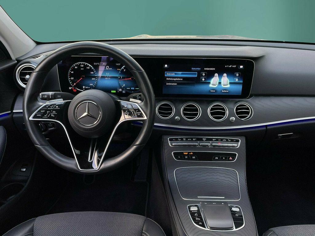 Mercedes-Benz E 300 2022