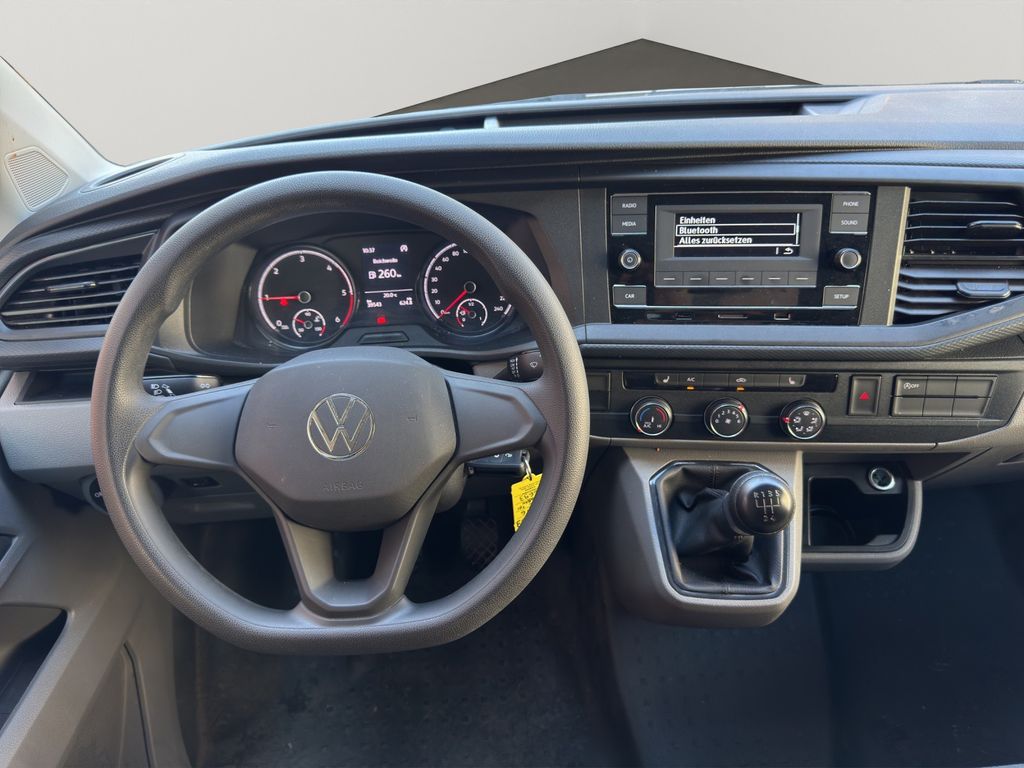 Volkswagen T6 Transporter 2024