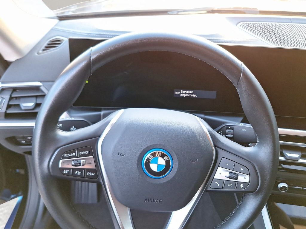 BMW i4 2023