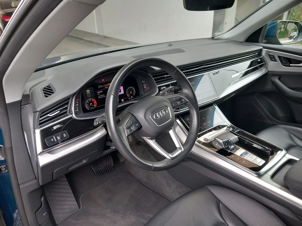 Audi Q8 2021