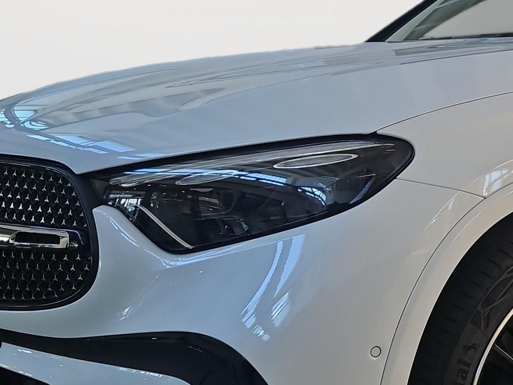 Mercedes-Benz GLC 300 2025