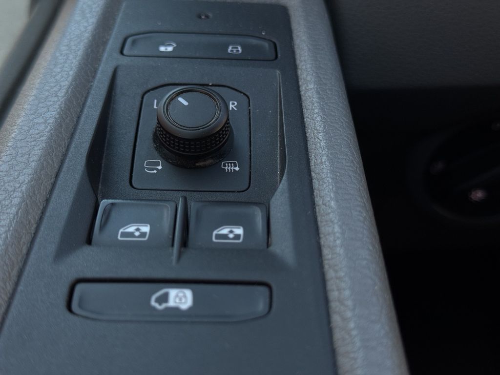 Volkswagen T6 Transporter 2024