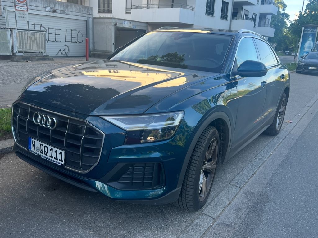 Audi Q8 2021