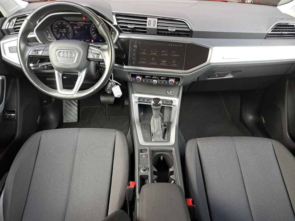 Audi Q3 2021