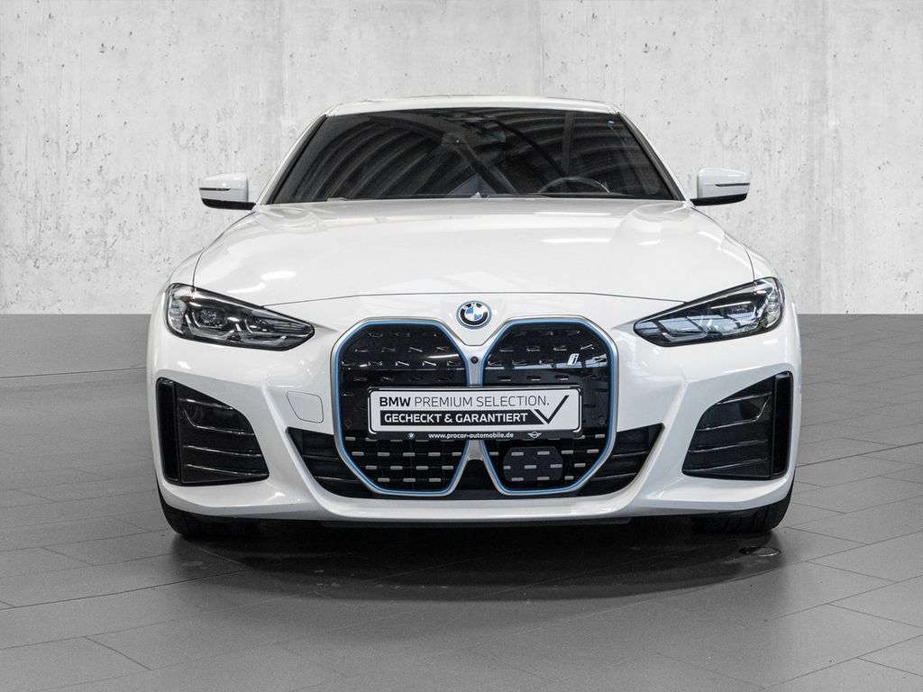 BMW i4 2023