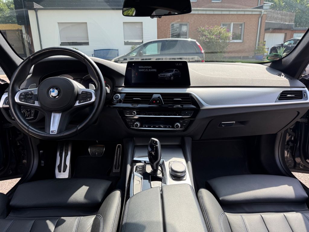 BMW 530 2019