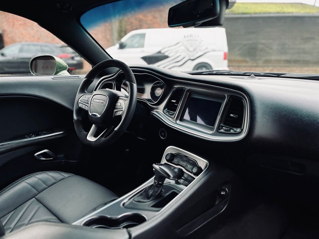 Dodge Challenger 2019