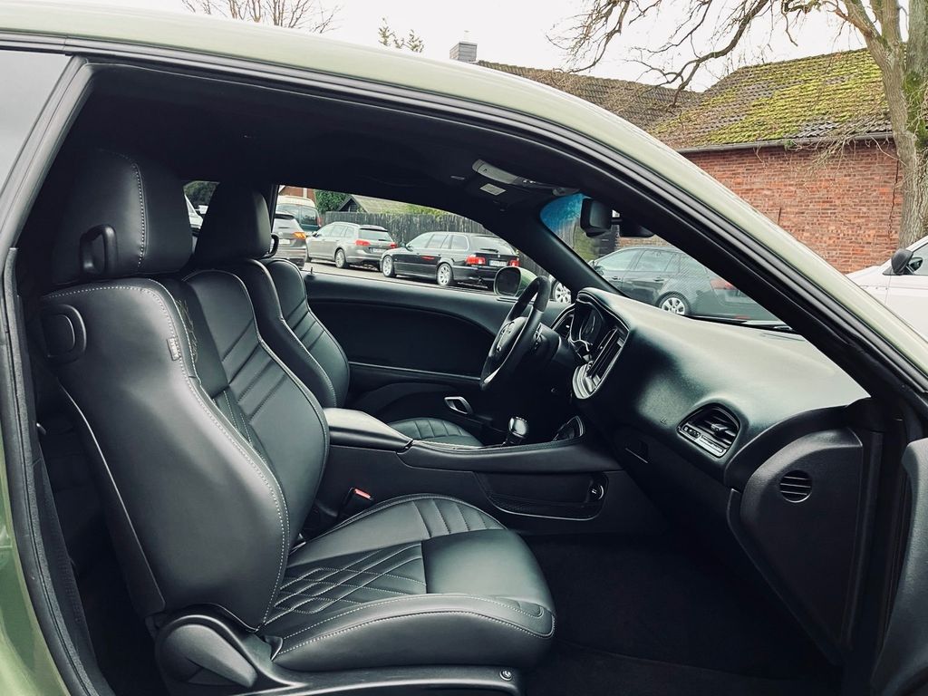 Dodge Challenger 2019
