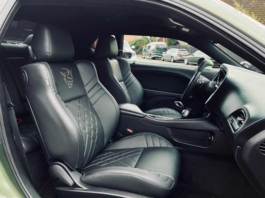 Dodge Challenger 2019