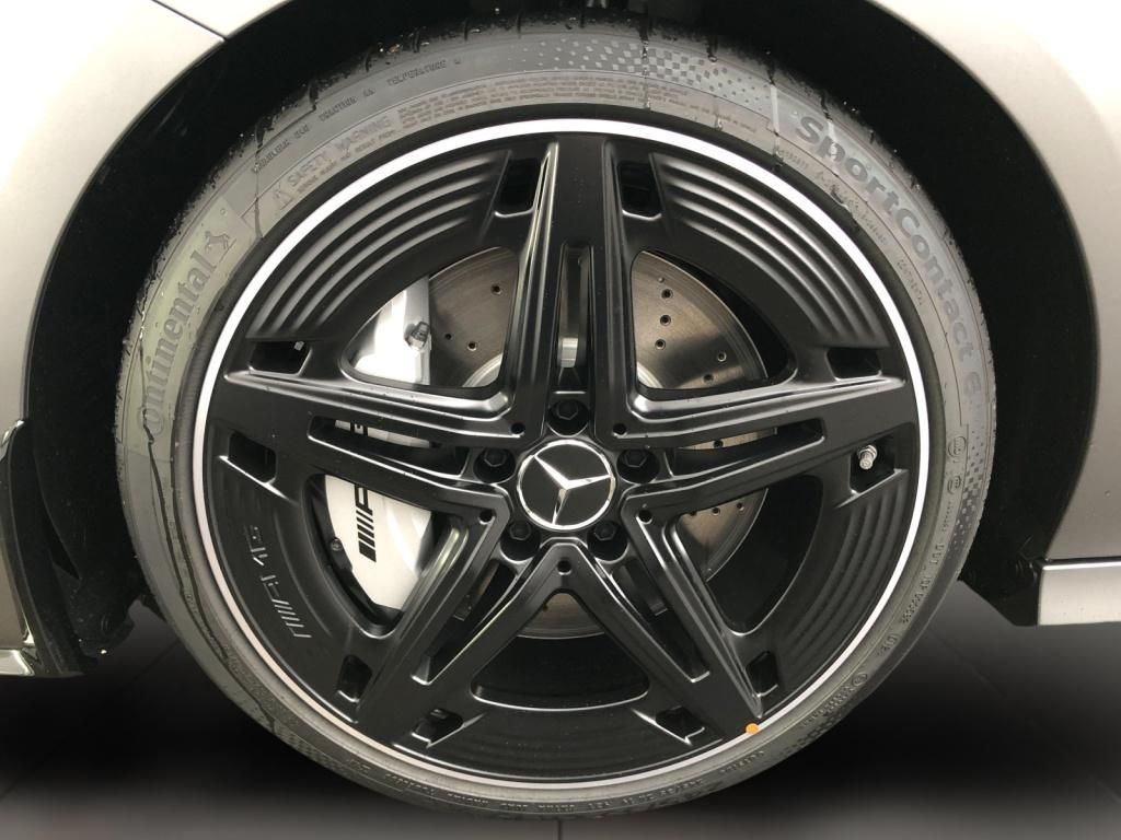 Mercedes-Benz CLA 35 AMG 2024