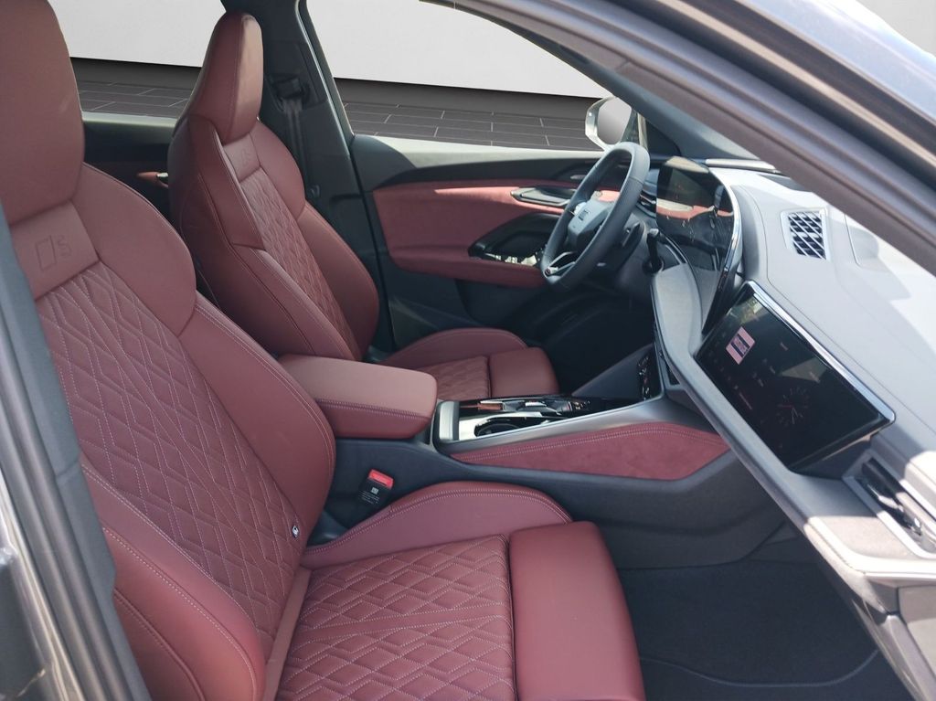 Audi SQ5 2025