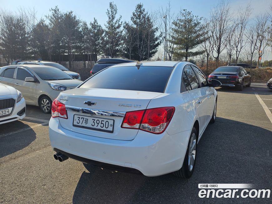 ChevroletGMDaewoo Cruze 2011