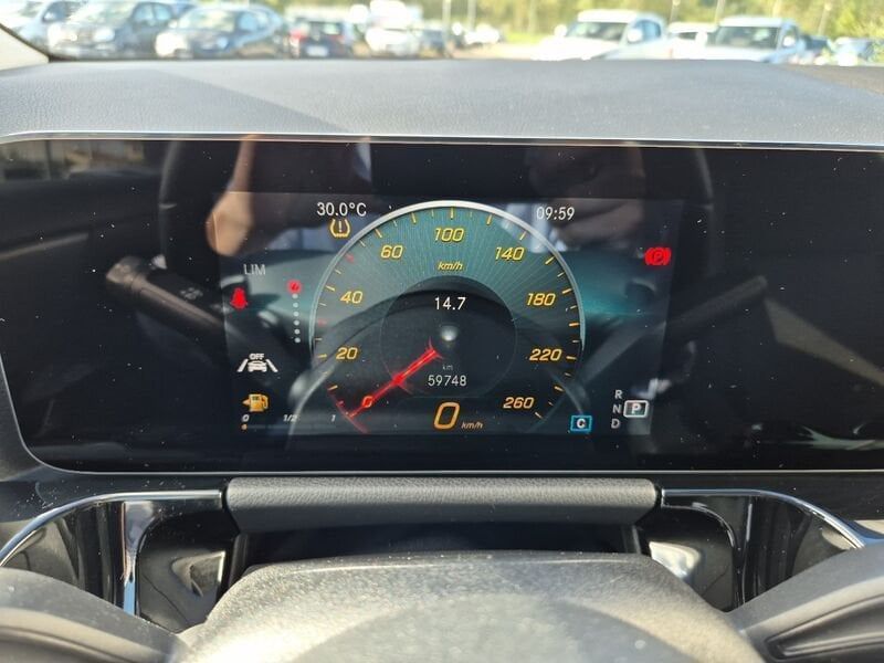 Mercedes-Benz GLA 180 2020