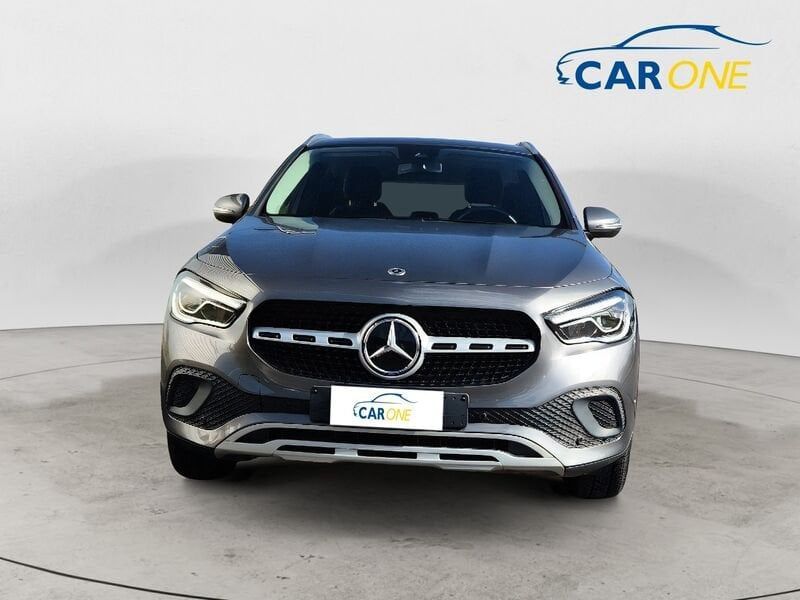 Mercedes-Benz GLA 180 2020