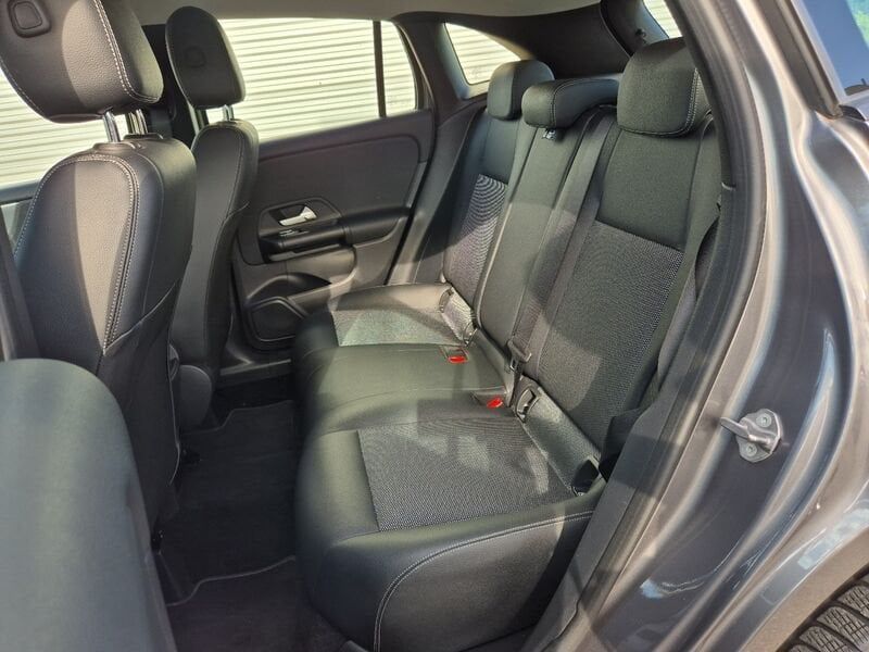 Mercedes-Benz GLA 180 2020