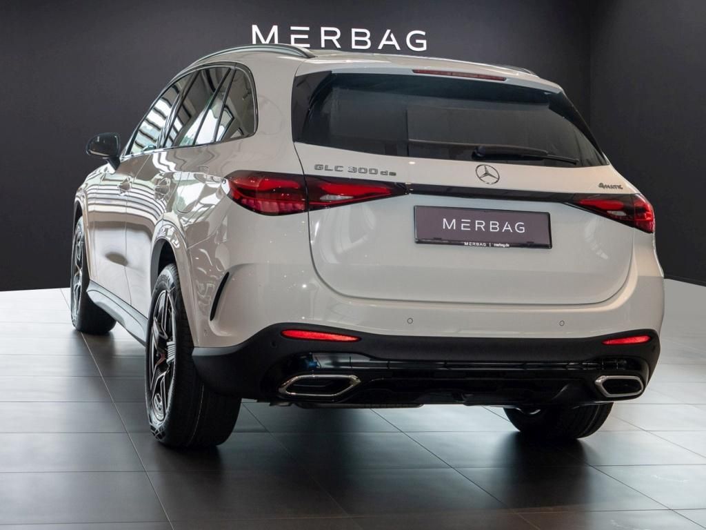 Mercedes-Benz GLC 300 2025