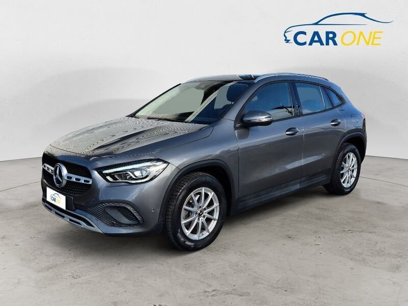 Mercedes-Benz GLA 180 2020