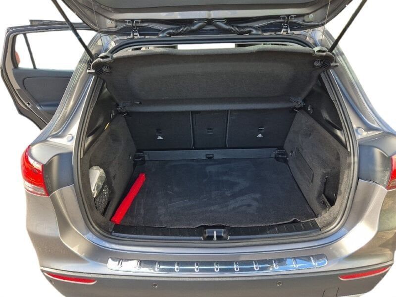 Mercedes-Benz GLA 180 2020