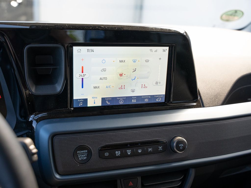 Ford Tourneo Courier 2025