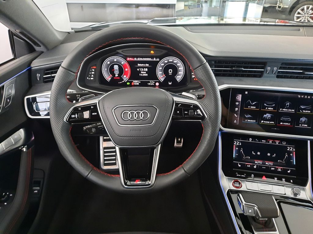 Audi S7 2024