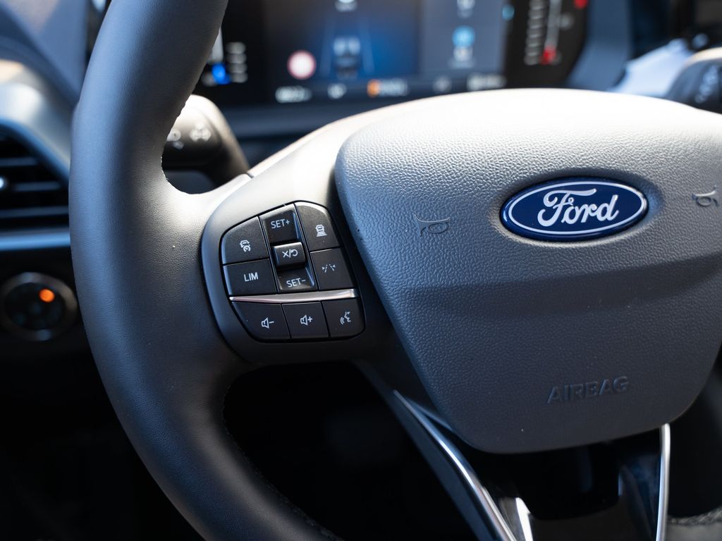 Ford Tourneo Courier 2025