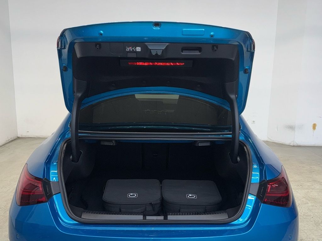 Mercedes-Benz CLA 250 2025