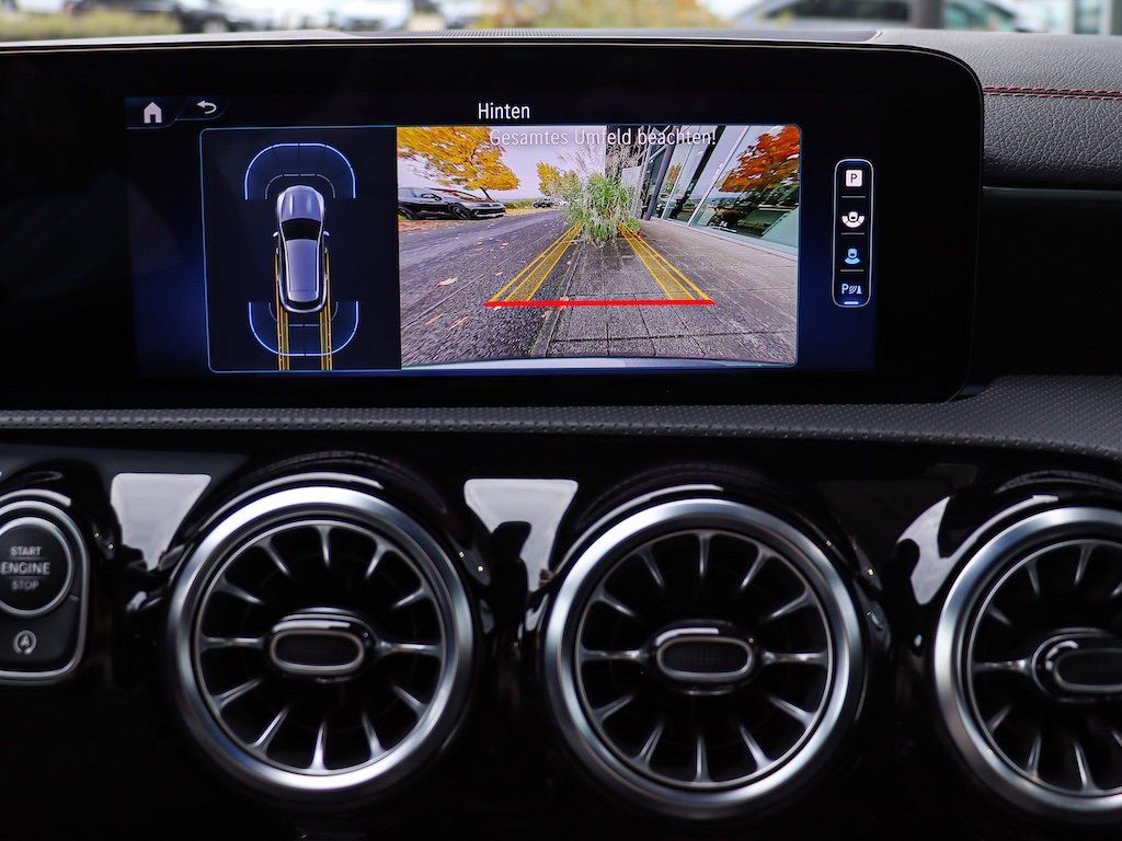 Mercedes-Benz CLA 200 Shooting Brake 2024