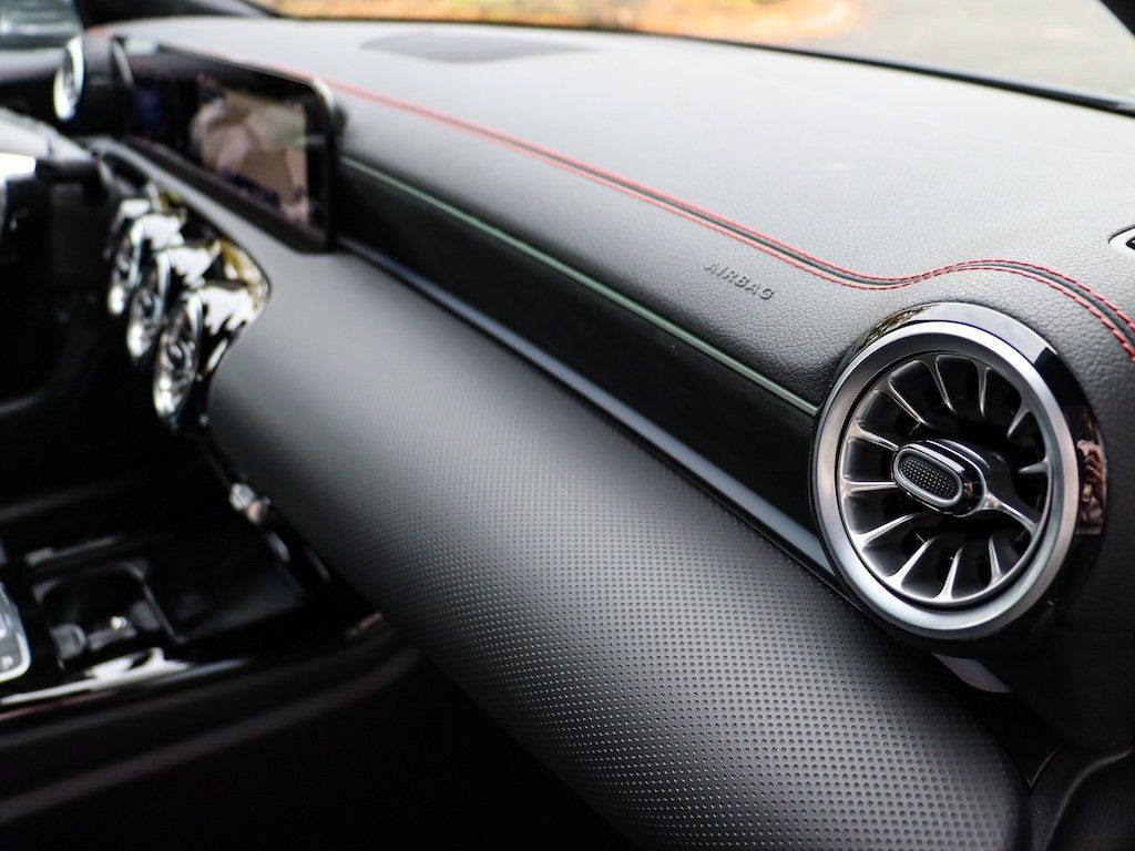 Mercedes-Benz CLA 200 Shooting Brake 2024