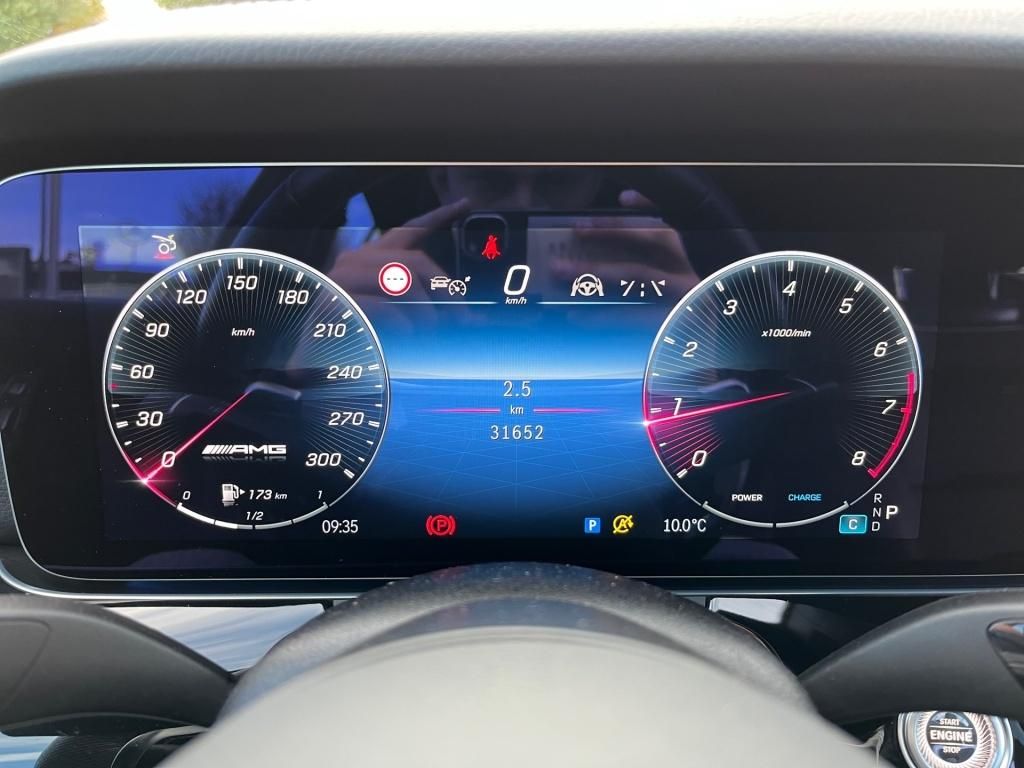 Mercedes-Benz AMG GT 2024